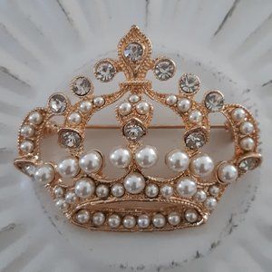 MONET Big Brooch Signed